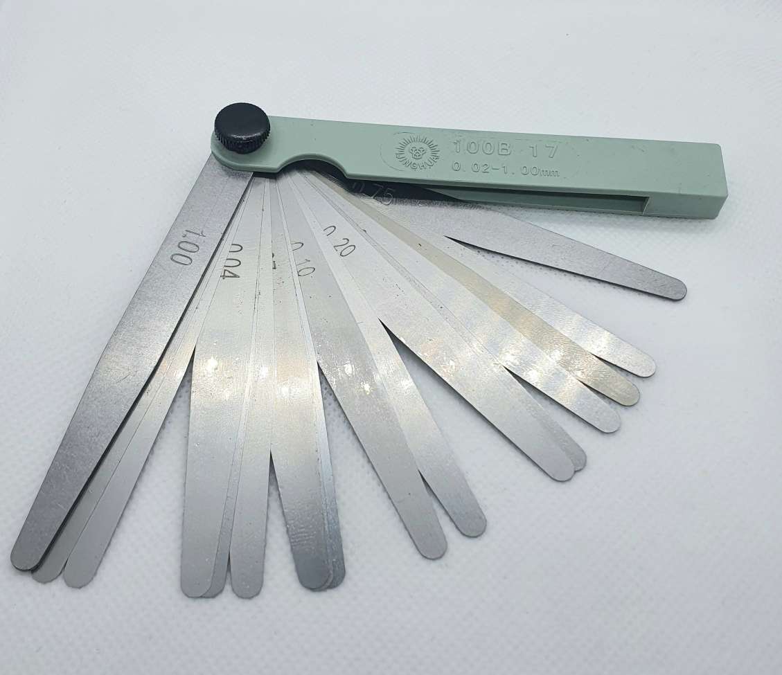 Fühlerlehre mit 17 Klingen 0.02 - 1.00 mm